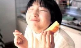 娱乐吃瓜酱鼻梁变高,揭秘明星整形新趋势